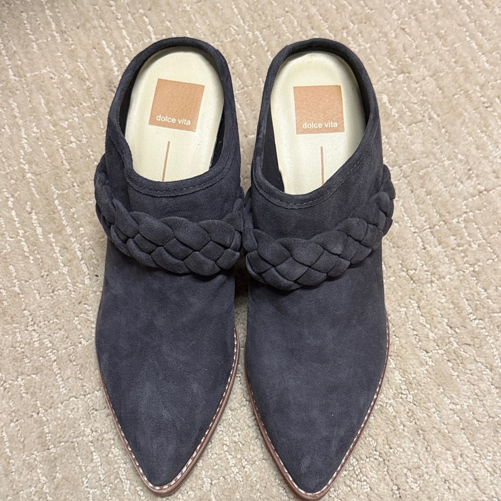 New Dolce Vita Women's Dark Suede Braided Mules